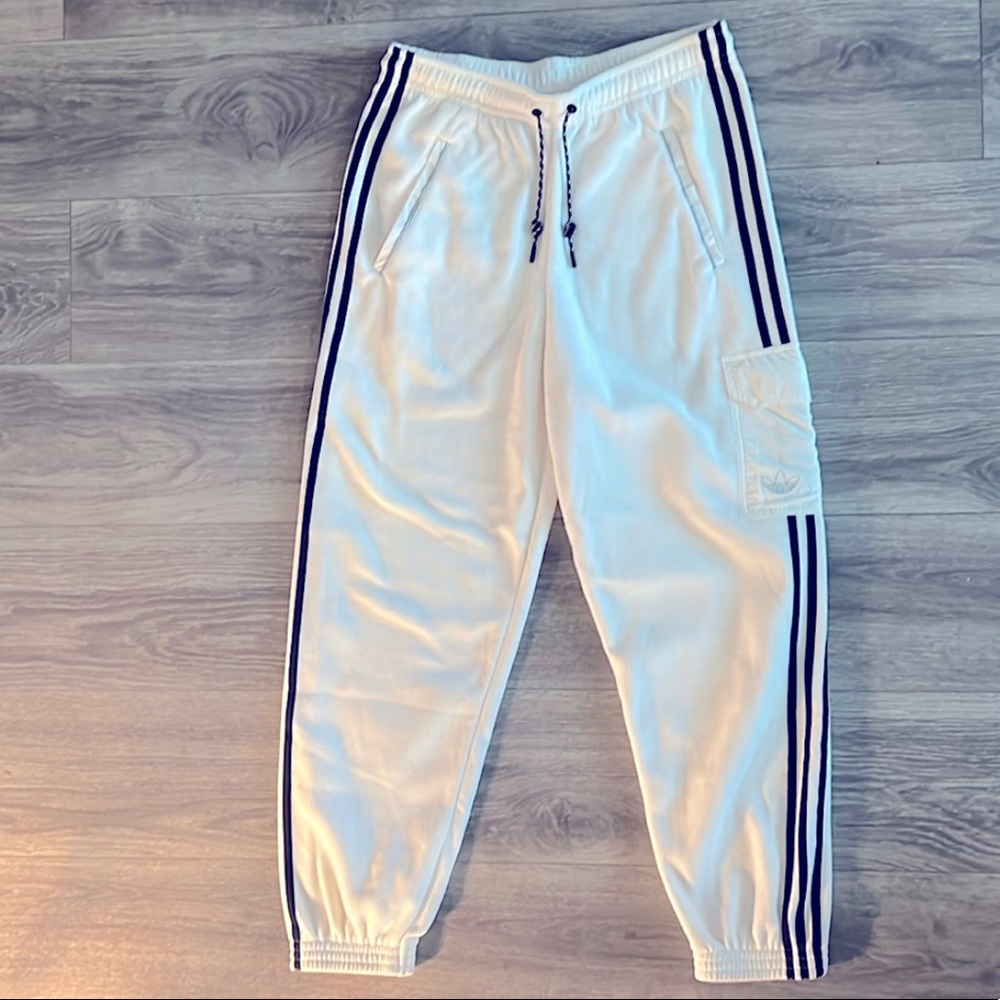 Adidas joggers sweats
